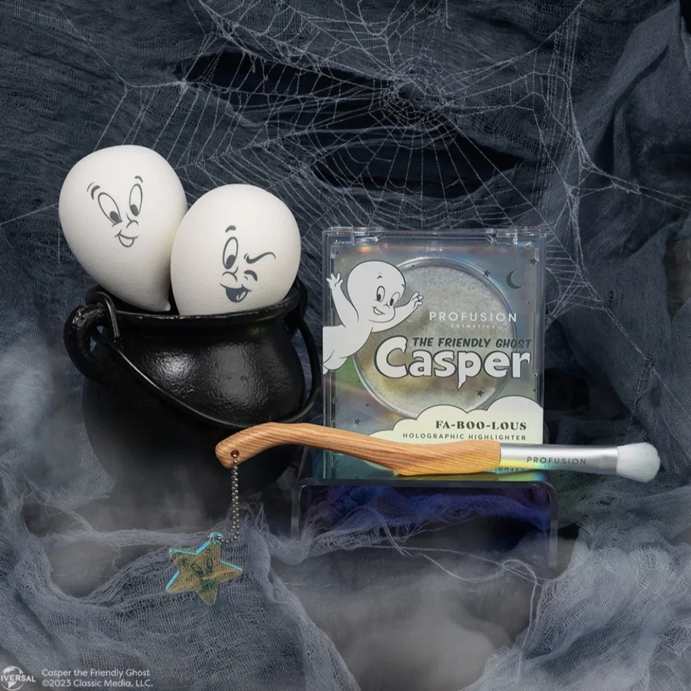 Casper the Friendly Ghost Glow in the Dark 2pc Beauty Blender Makeup Sponge Set